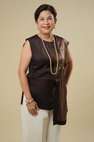 Hands on Manila President